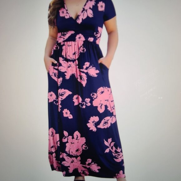 Women's Maxi Dress - Picture 4 of 6
